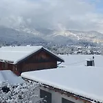 Apartmenthaus Hinterer * Bad Goisern